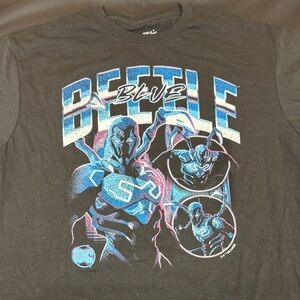 DC Comics Black Blue Beetle Graphic Tee size large gender neutral shirt new